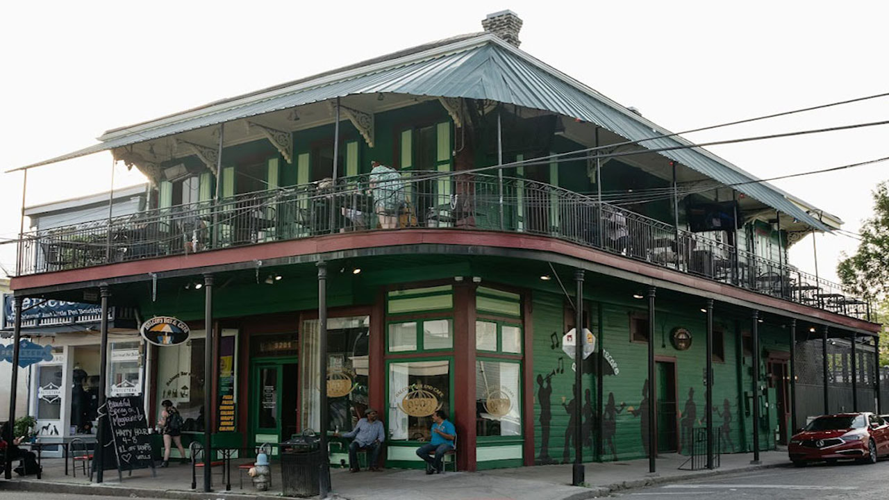 A review of the Irish Channel Bar Crawl, New Orleans